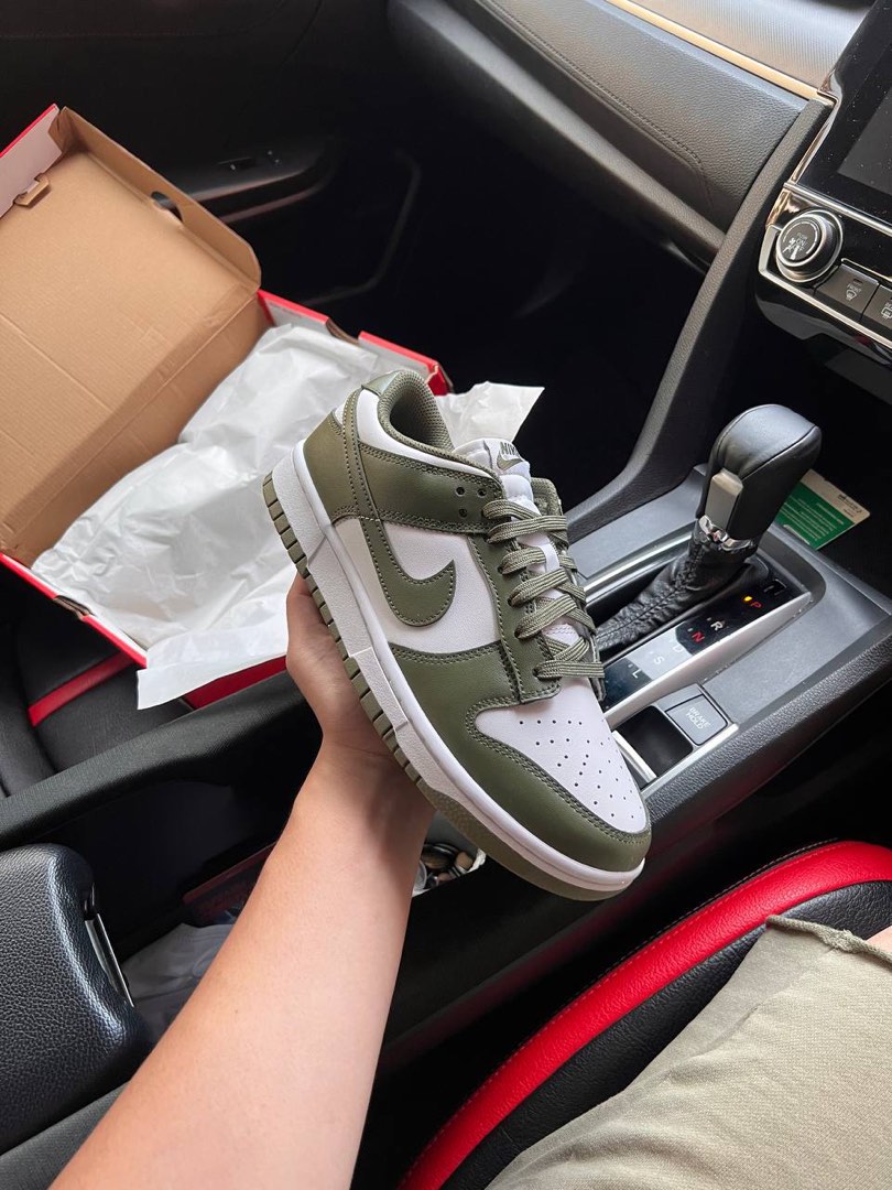 new olive green nike shoes
