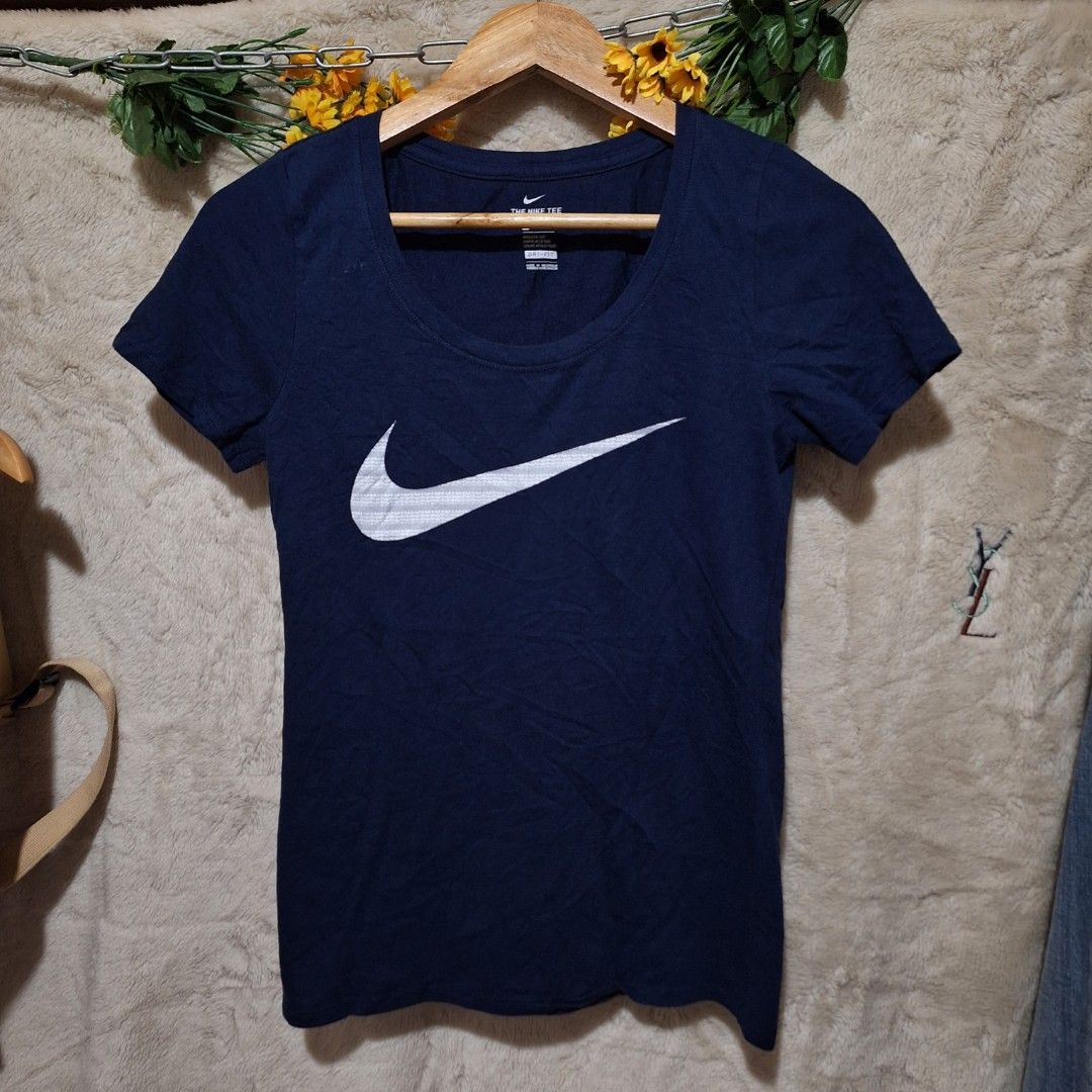 nike size 8.5 in euro