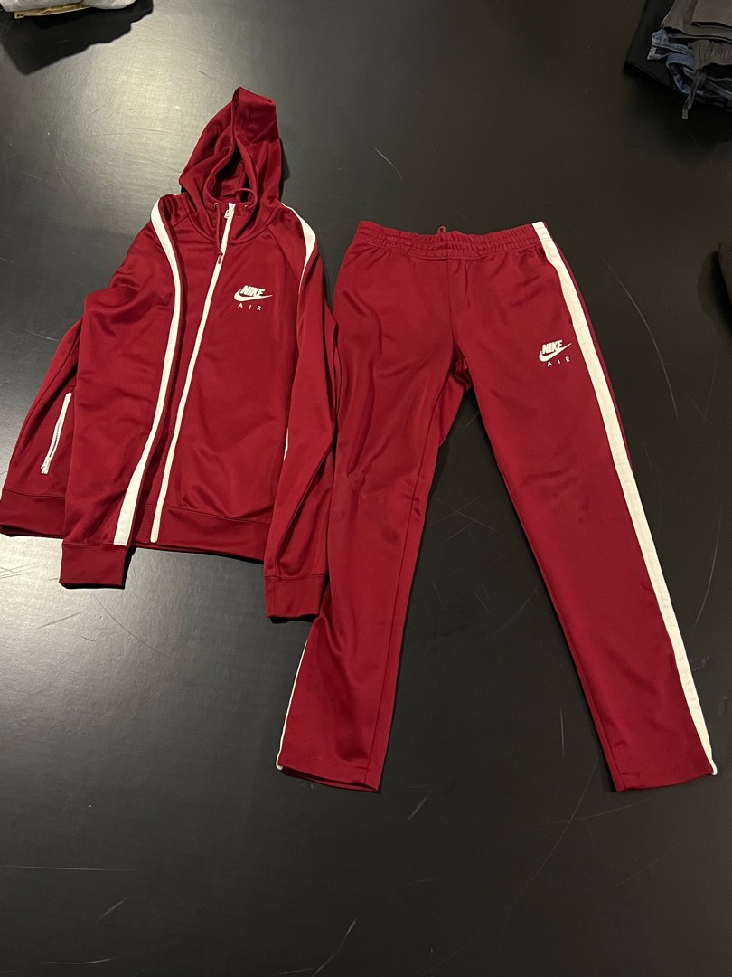 Nike tracksuit maroon deals