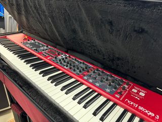 （分類：）位於 。 由 yessl 提交（商品編號 1273590979，圖片 1）。簡介： 。