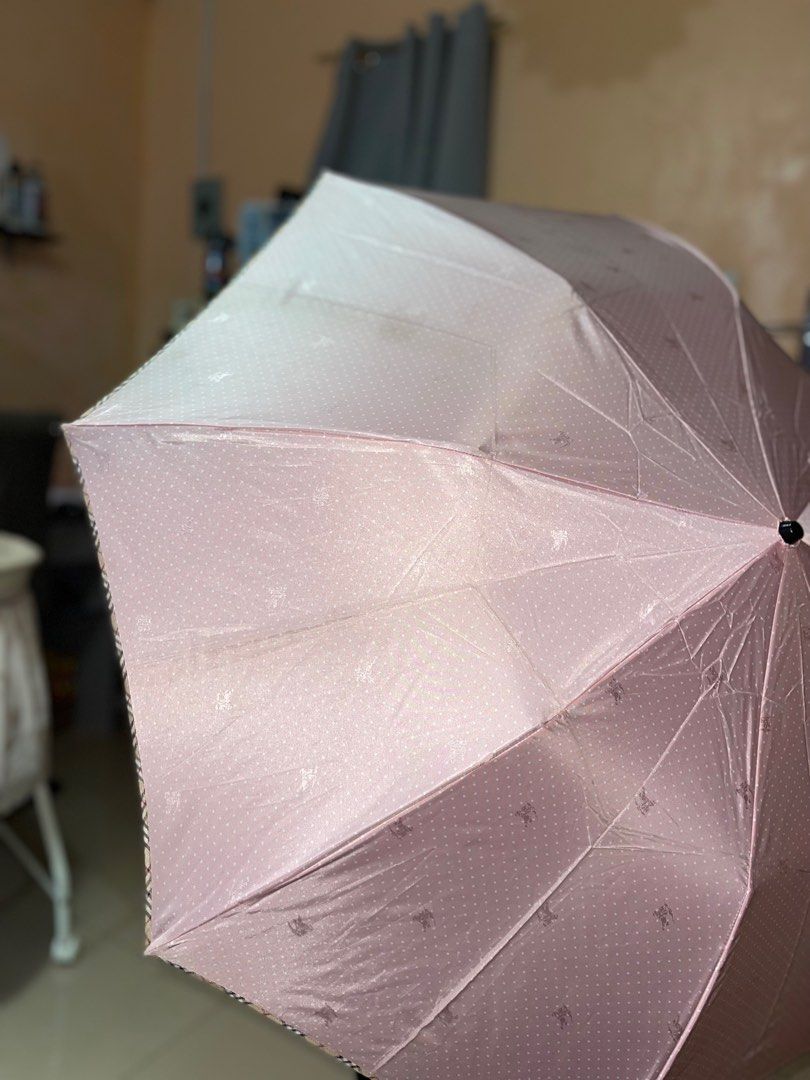 Burberry umbrella top pink