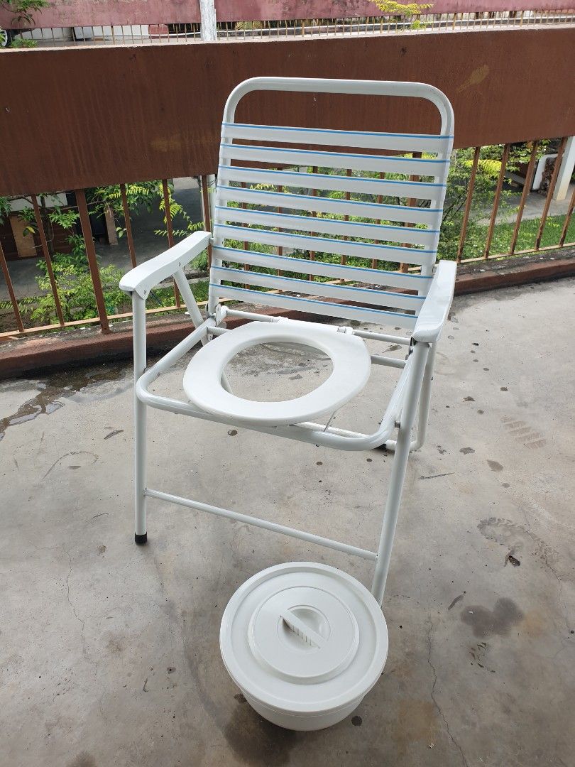 Toilet chair deals with bucket