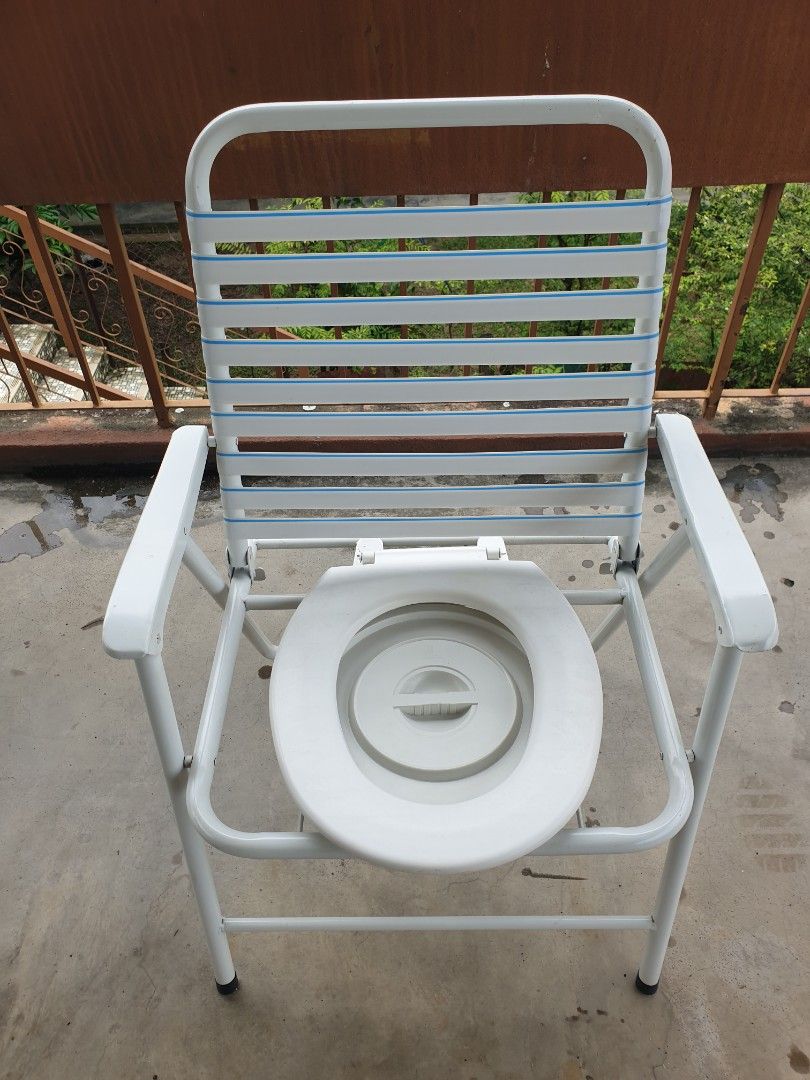 Toilet chair shop with bucket