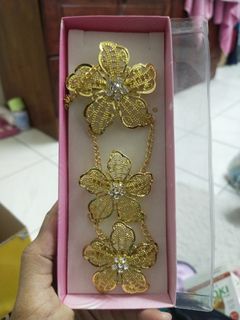 (Category: ) located in . Submitted by starlight_preloved (Listing ID 1273581923, Image 1). Description: .