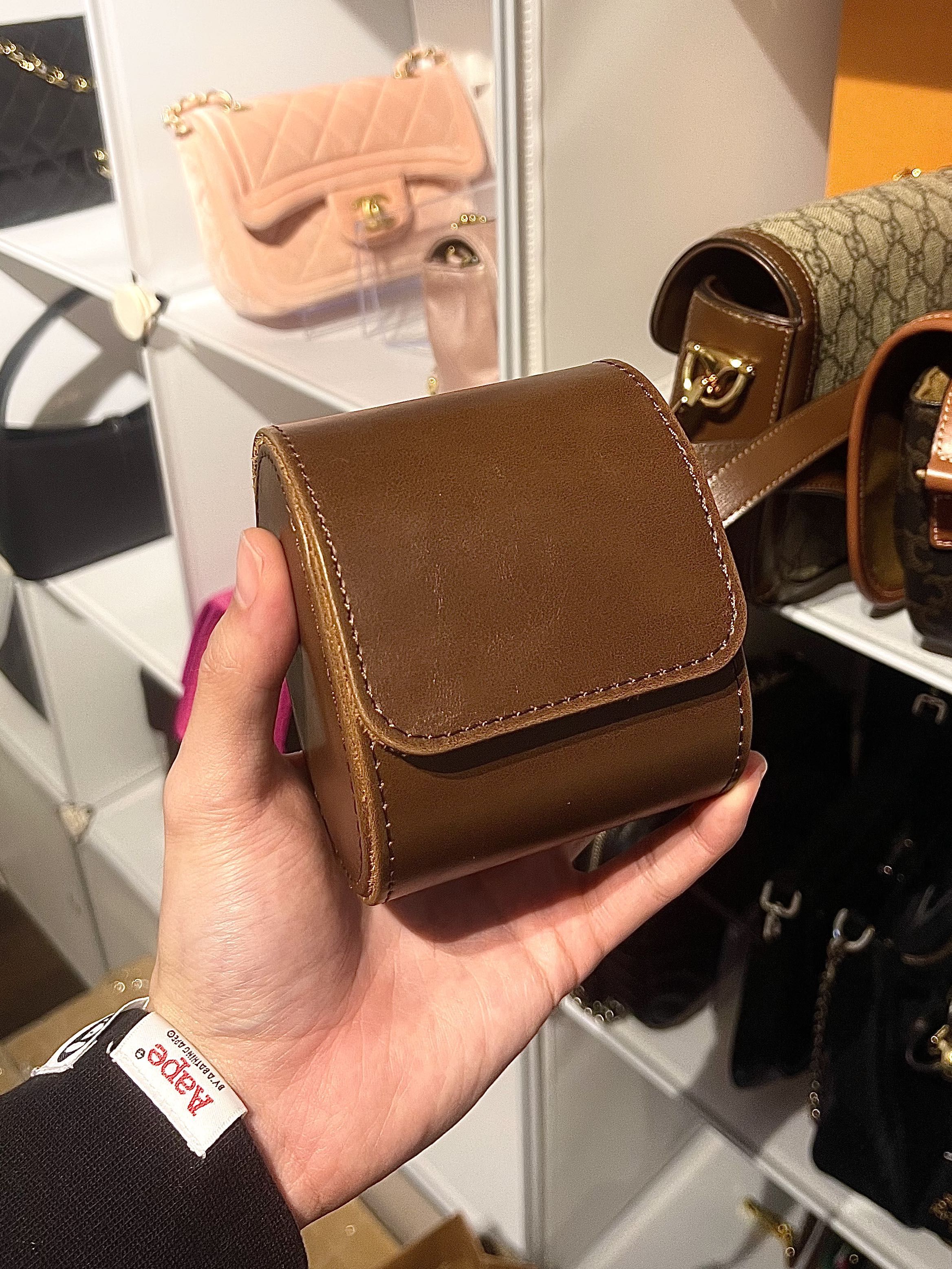 Watch holder best sale leather