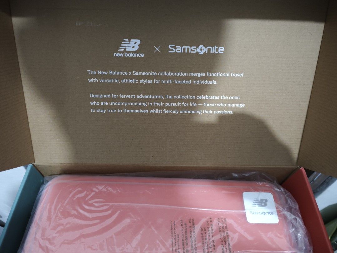 samsonite new balance cross body