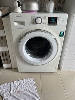 (Category: ) located in . Submitted by s_g_b_d (Listing ID 1273405960, Image 1). Description: .