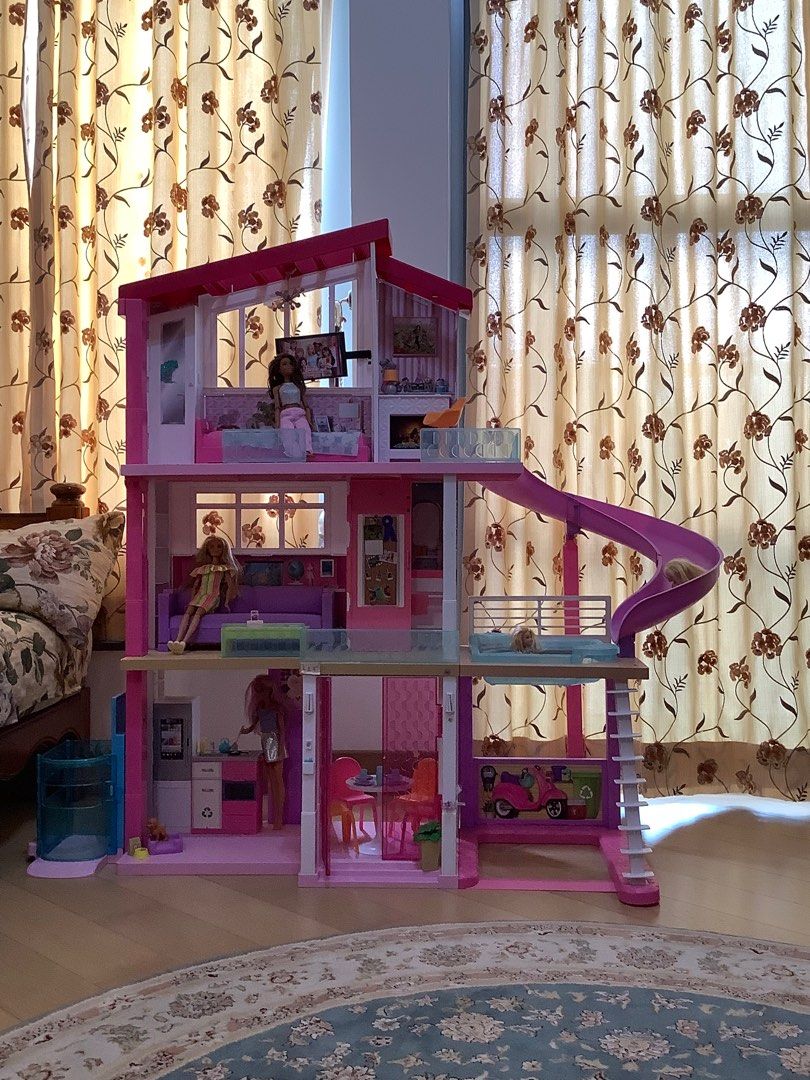 Second hand sale barbie dream house