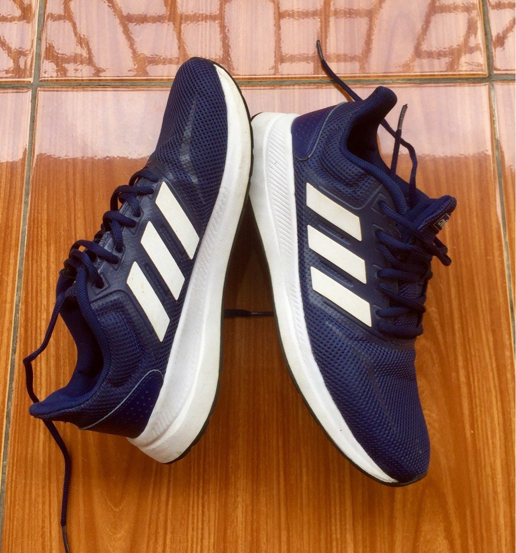 Sepatu sneakers adidas original top