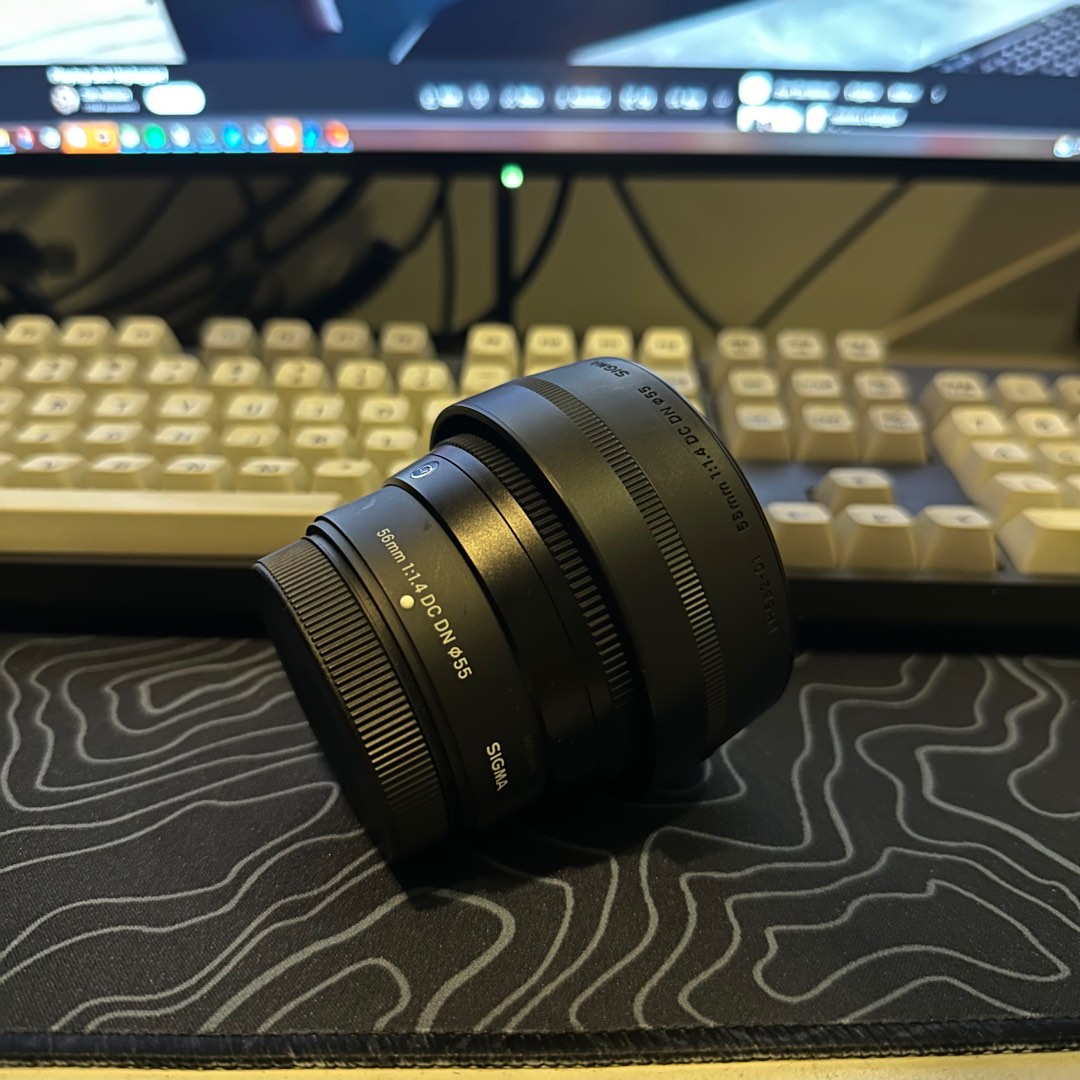 Sigma 56mm f1.4 Fuji X Mount, Photography, Lens & Kits on Carousell