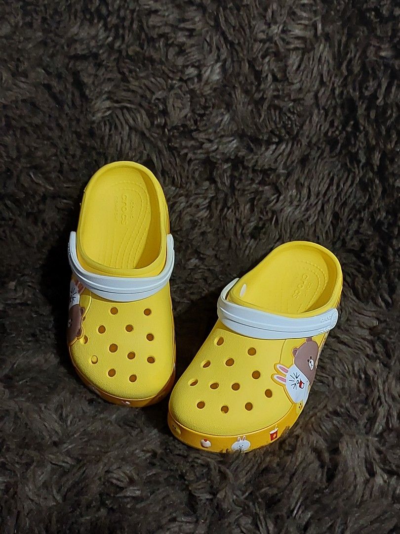 Size C12 18 1 2 cm original preloved crocs kids Babies Kids