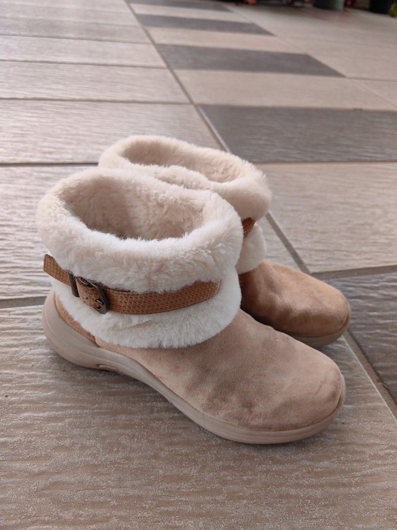 Skechers ugg like boots sales