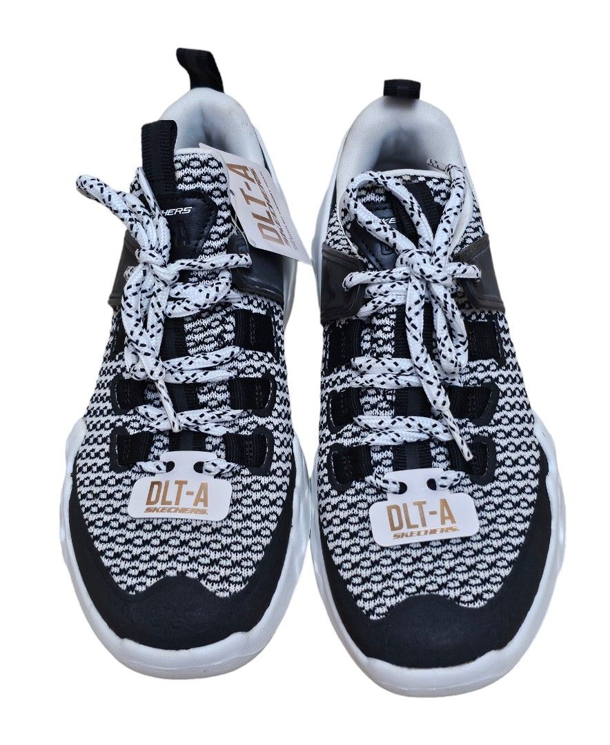 Skechers d'lites dlt-a store