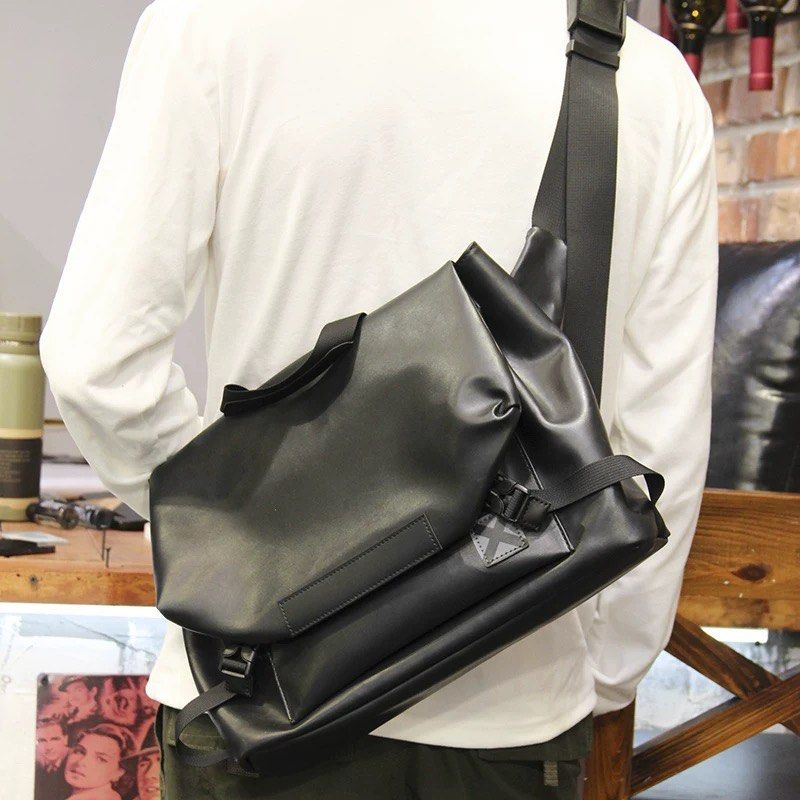Hawk c1 deals sling bag black