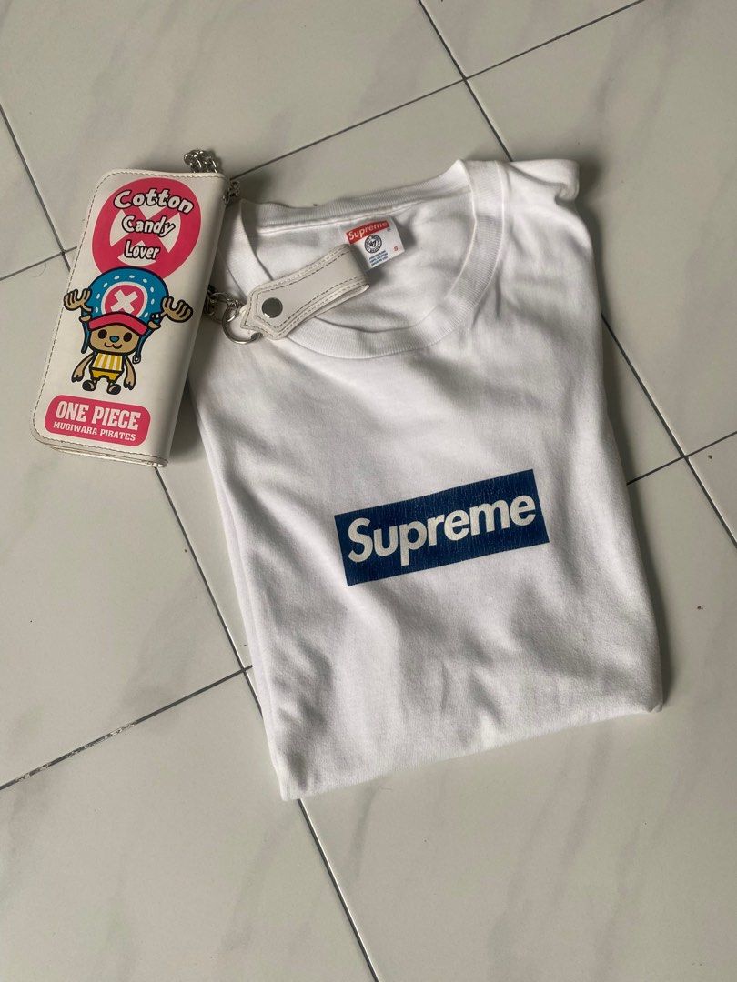 Supreme pirate box logo hotsell