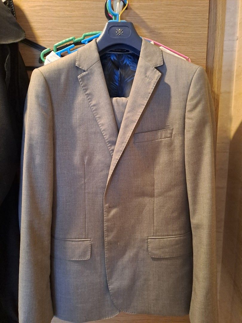 Full formal clearance suit