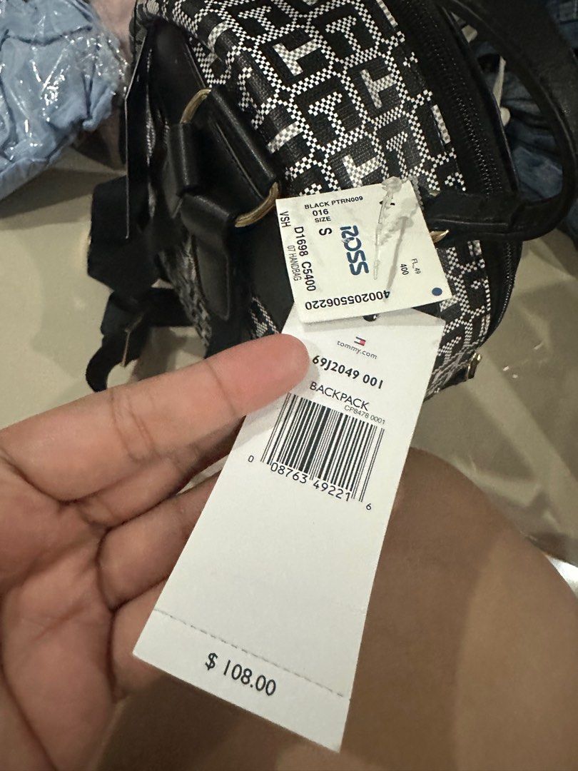 Ross tommy hilfiger bags 2025