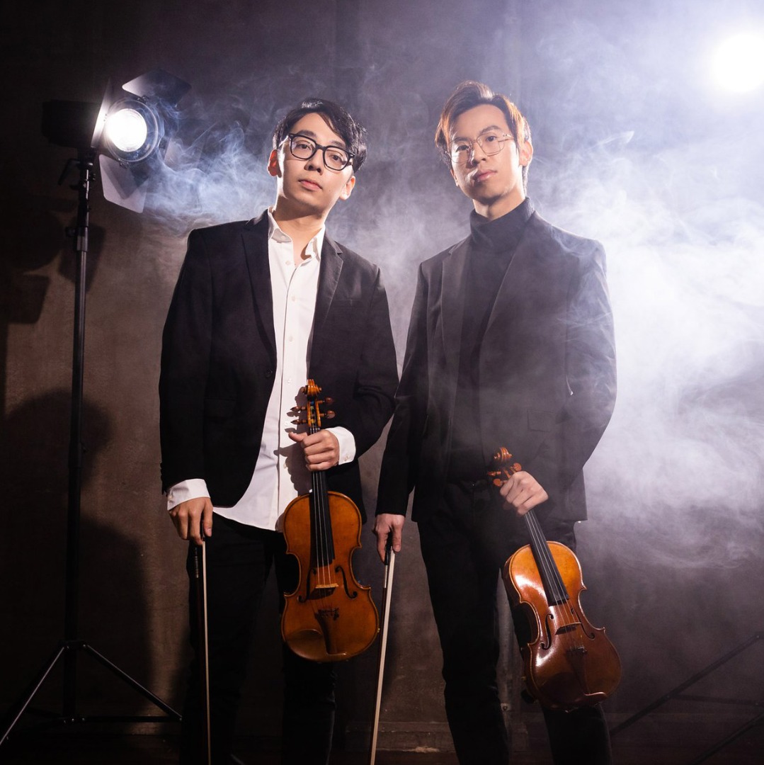 TwoSet Violin World Tour 2024 Premier Box Cat 1 Cat 2 Sideby