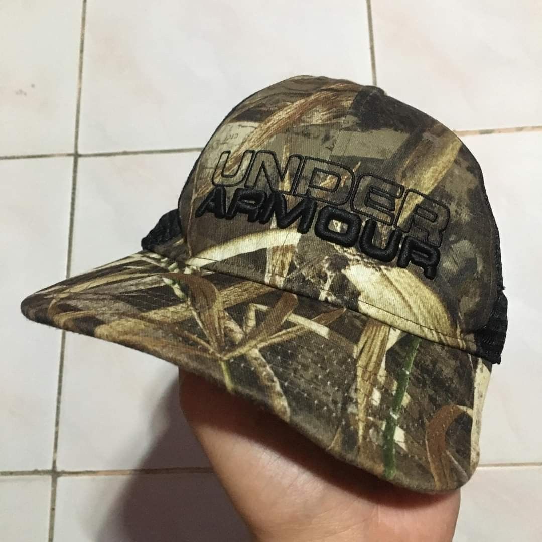 Under Armor Cap, Men's Fashion, Watches & Accessories, Caps & Hats on  Carousell