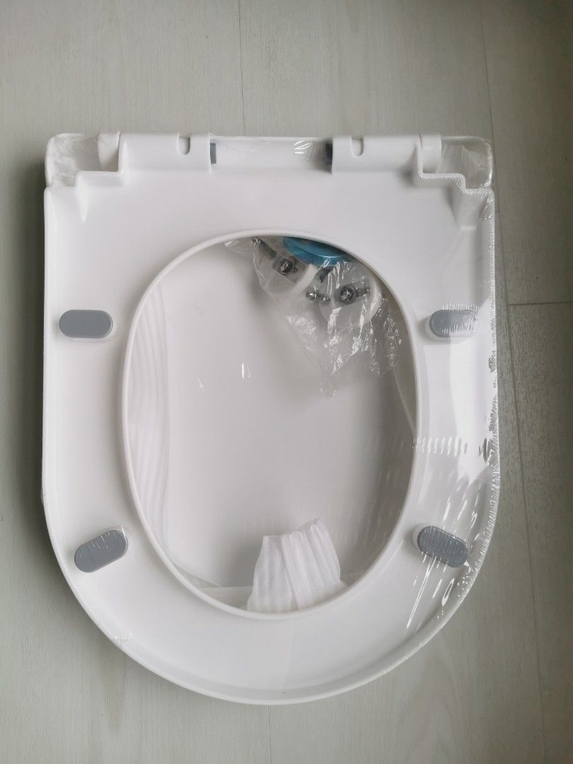 U-shaped toilet seat cover x2, Furniture & Home Living, Bathroom ...