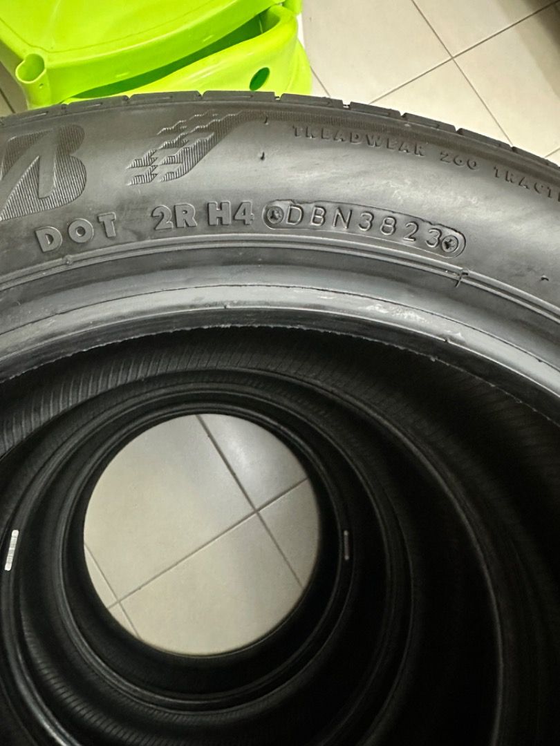 VELOZ STACK TIRE 205/50/17, Car Parts & Accessories, Mags and Tires on