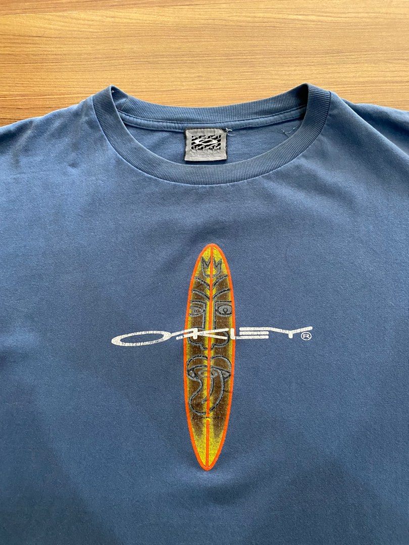Oakley sales surf shirt