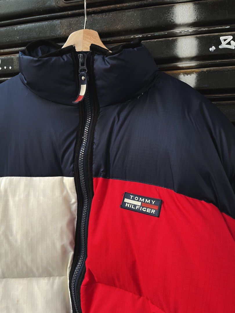 Tommy hilfiger shop logo puffer jacket