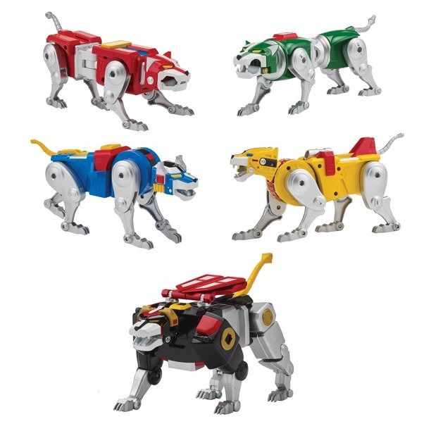 Voltron Classic 84 Set by Playmates (Not Mint Packaging) (Category: Action & Battle Toys) located in Manila. Submitted by ninja_kid (Listing ID 1273575982, Image 3). Description: Items are brand new, sealed. Though packaging may not be that mint due to storage. Actual photos can be provided only if buyer is really interested in buying the set. Thank you. :) .