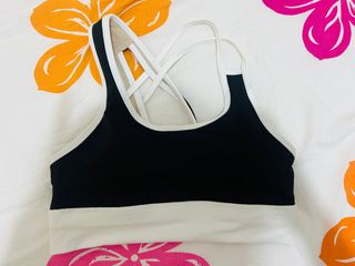 （分類：）位於 。 由 klclk 提交（商品編號 1273617816，圖片 1）。簡介： 。
