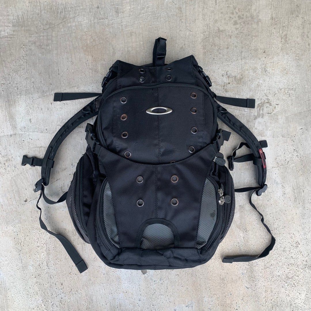 Oakley Hardshell incarnate Backpack