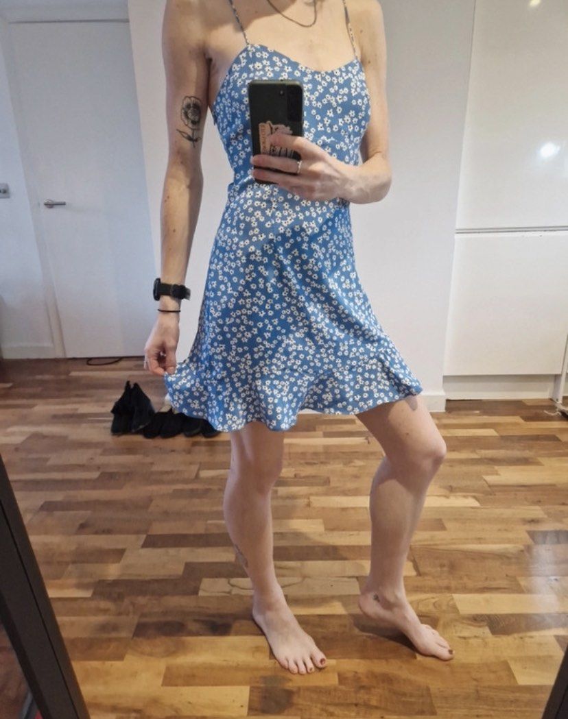 Zara daisy dress clearance