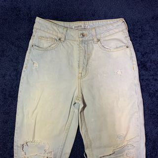 Zara Distressed Jeans