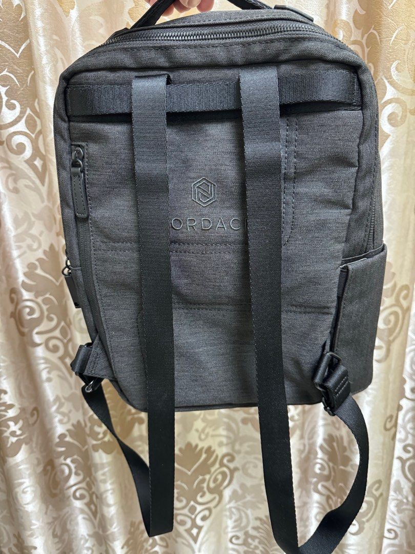 99%NEW Nordace Siena II Mini Backpack, 名牌, 手袋及銀包- Carousell