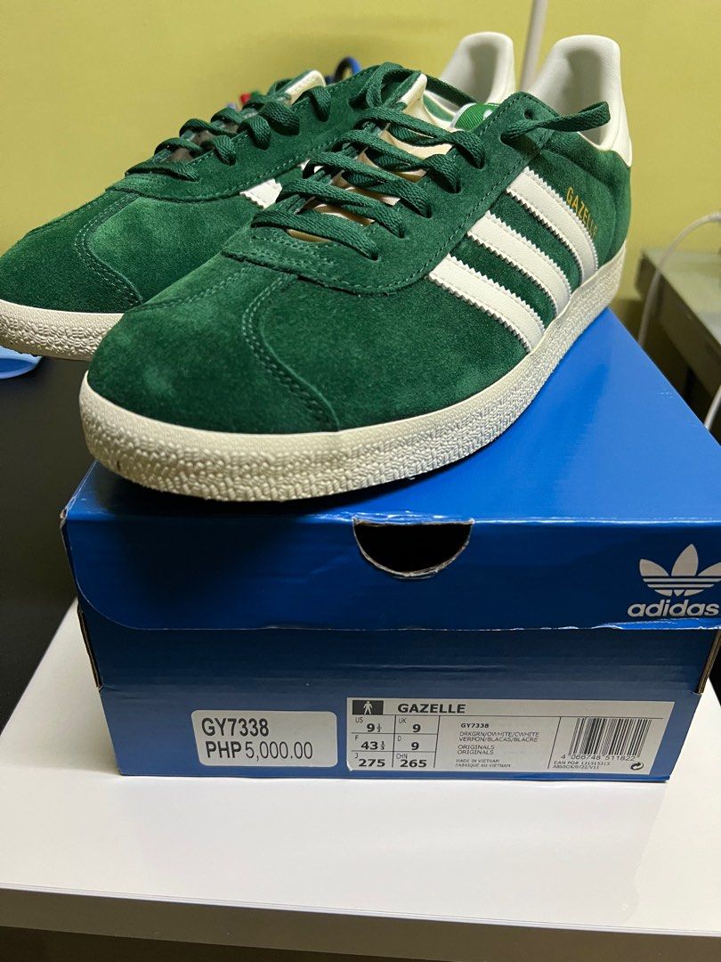 Green adidas gazelle size 9 store