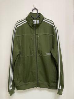 （分類：）位於 。 由 patz24 提交（商品編號 1273750492，圖片 1）。簡介： 。