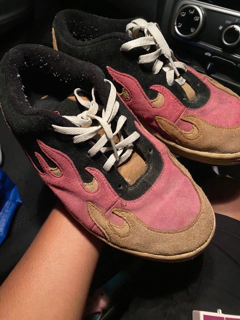 Airwalk suede shoes deals