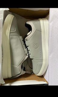 (Category: ) located in . Submitted by multibrand01 (Listing ID 1273771060, Image 1). Description: .