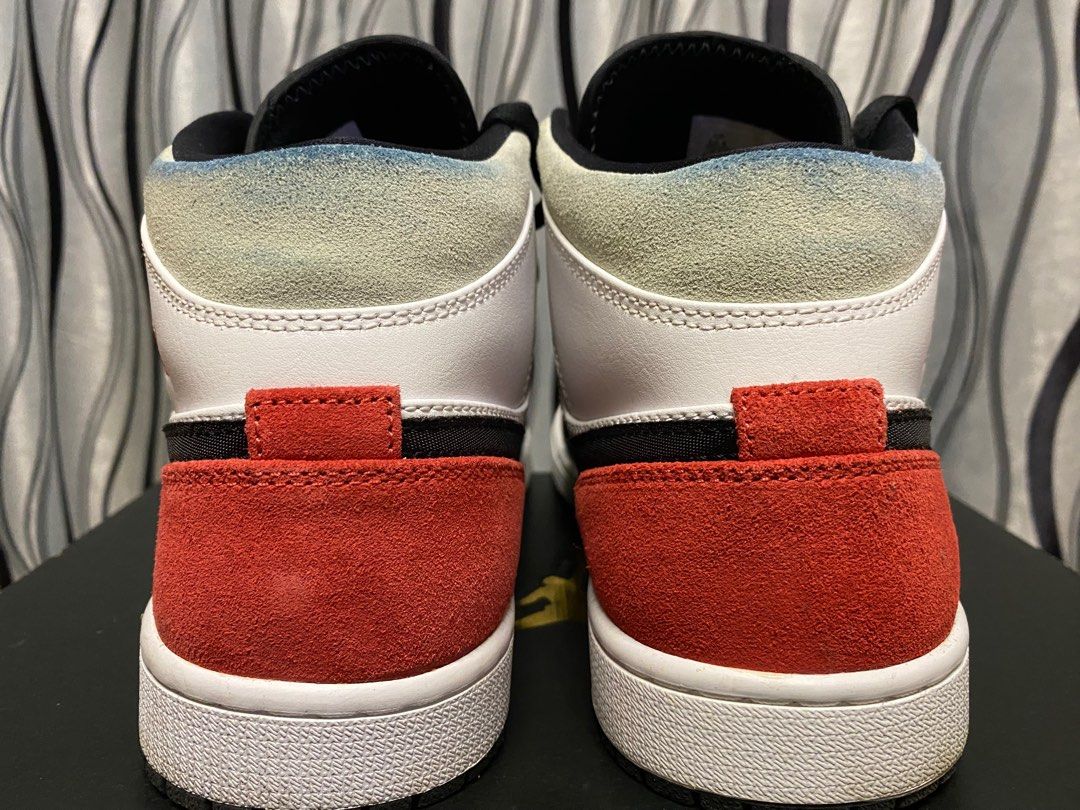 Aj 1 track red 2025
