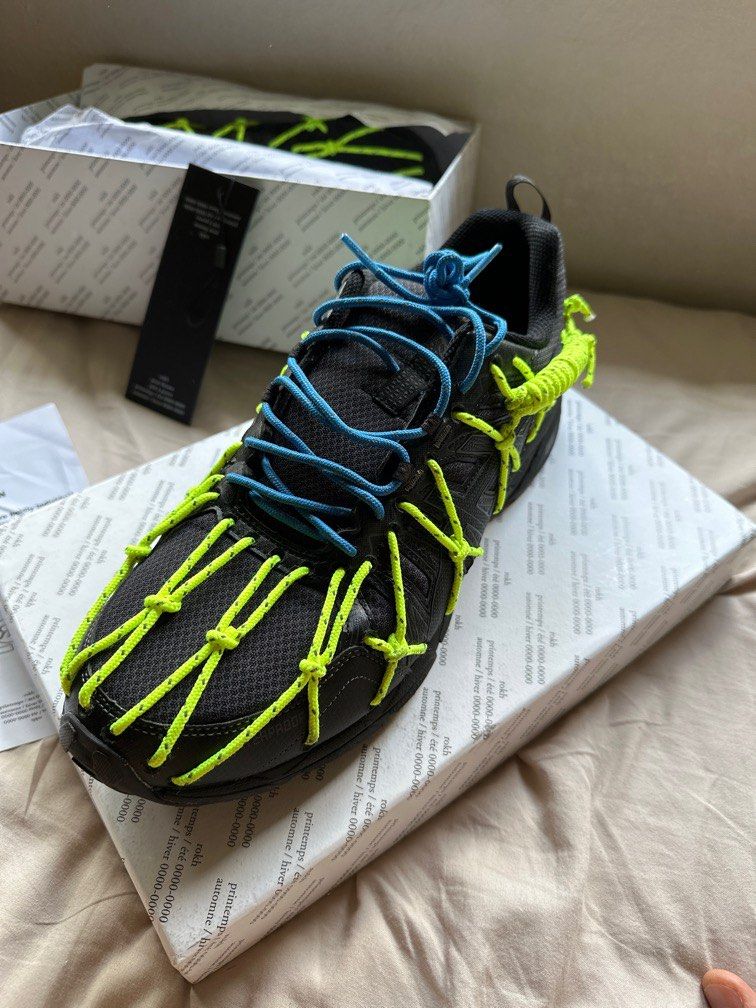 Asics store x rokh