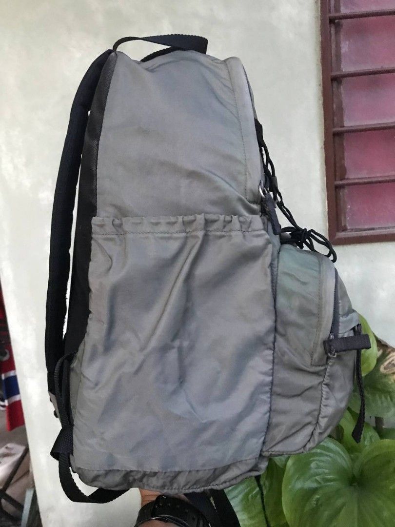 Authentic prada Backpack (Category: Bags & Wallets) located in Pasir Mas. Submitted by khairulpeja (Listing ID 1273817221, Image 3). Description: USED ITEM.