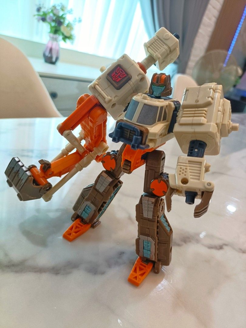 Transformers armada sales hoist
