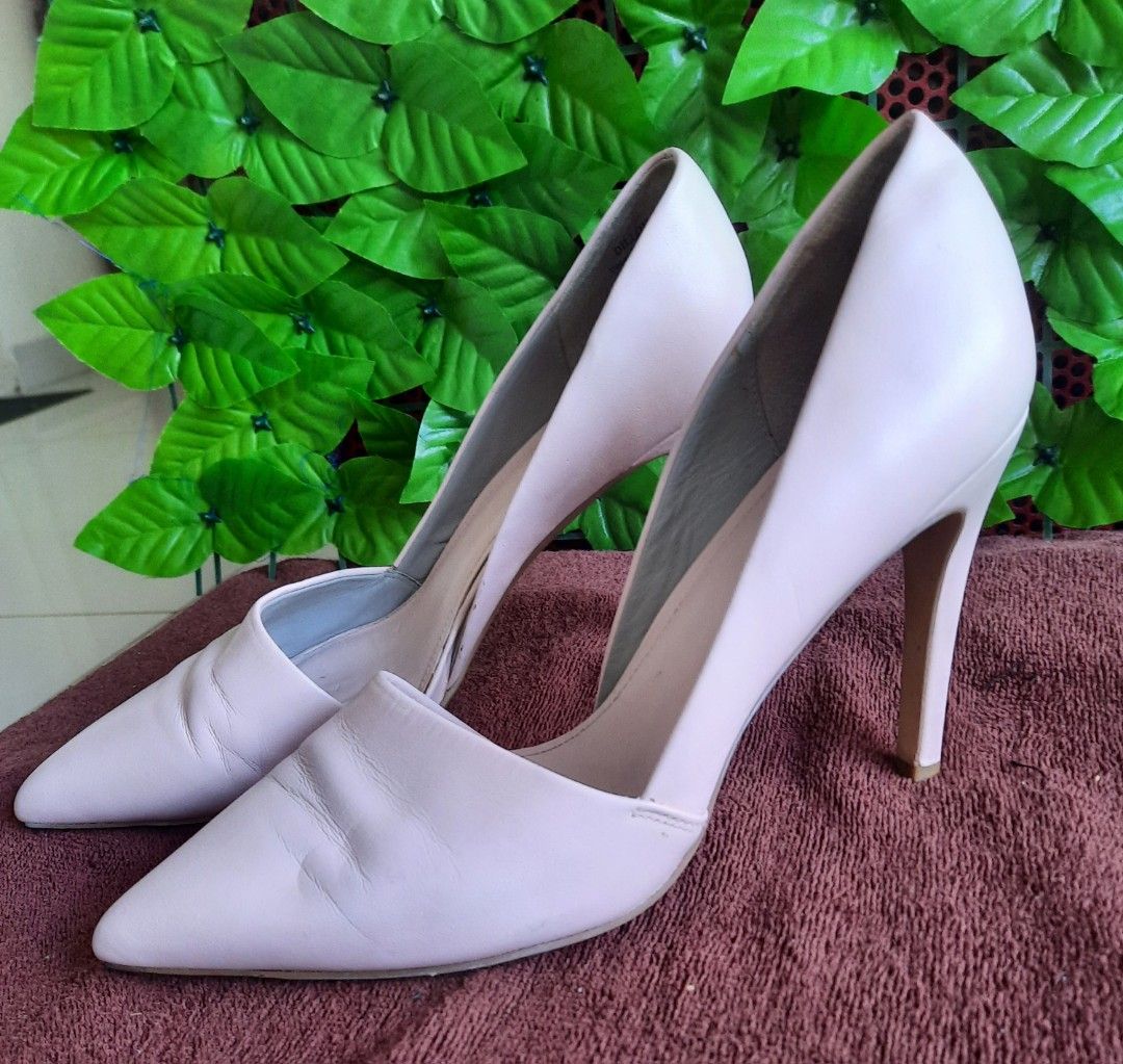 Size 2 pink heels top
