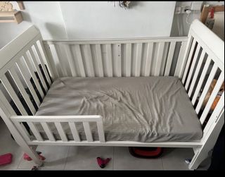 (Category: ) located in . Submitted by yasir (Listing ID 1273855580, Image 1). Description: .
