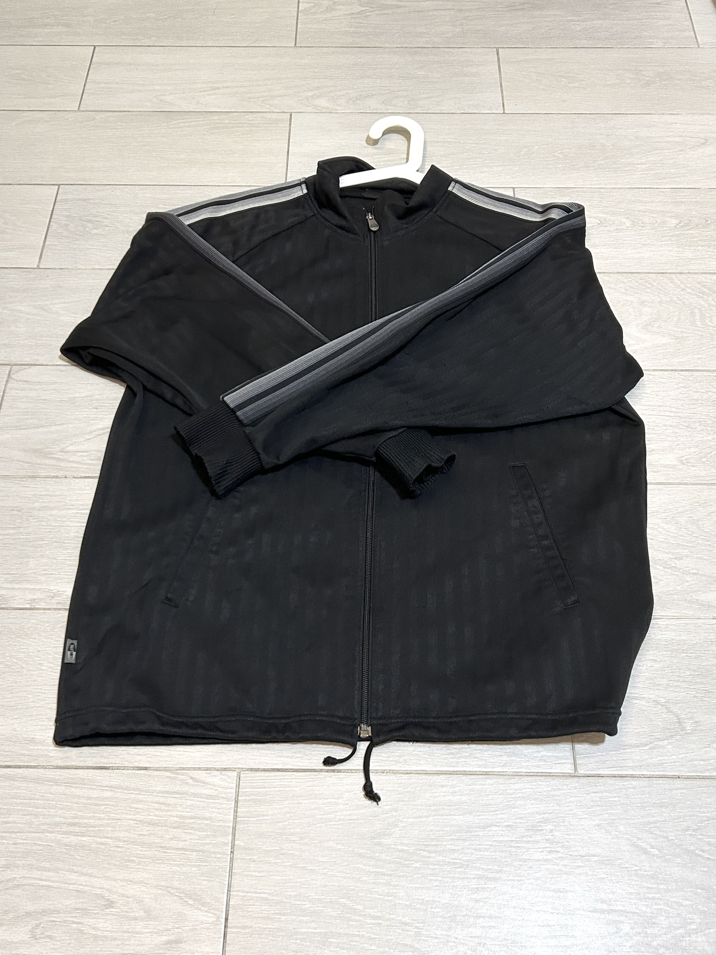 Adidas shop hoodless jacket