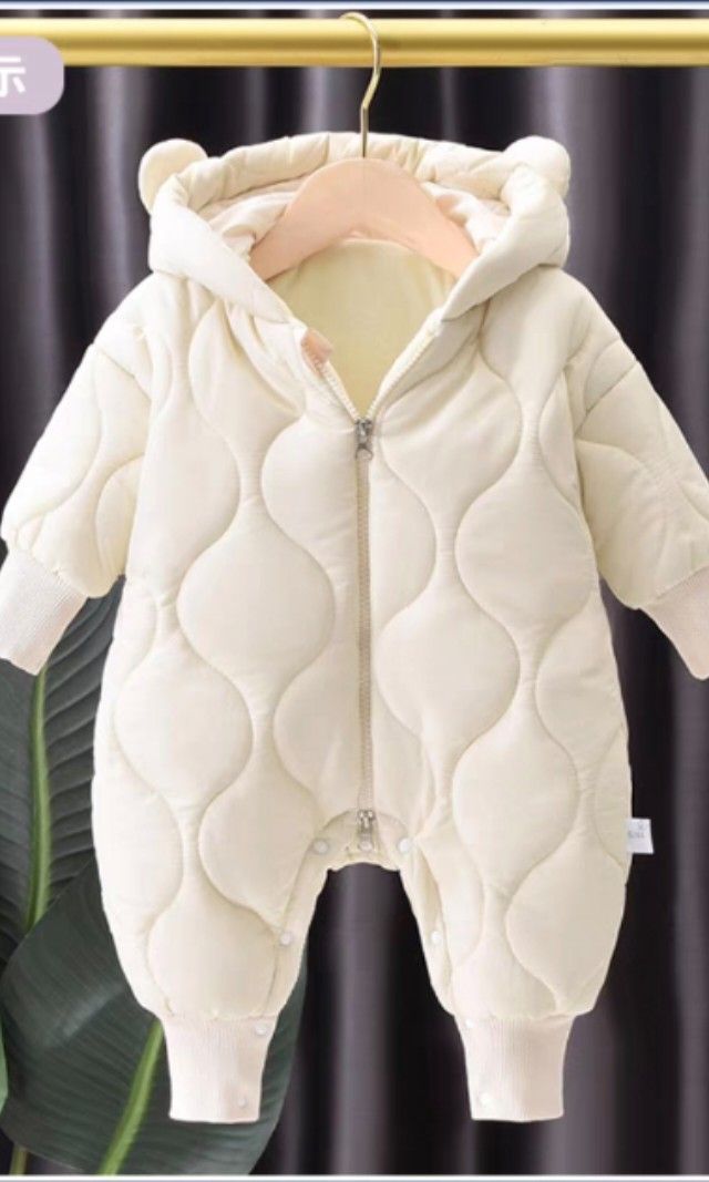 BNIB Baby Beige winter coat jacket padded with zipper and button