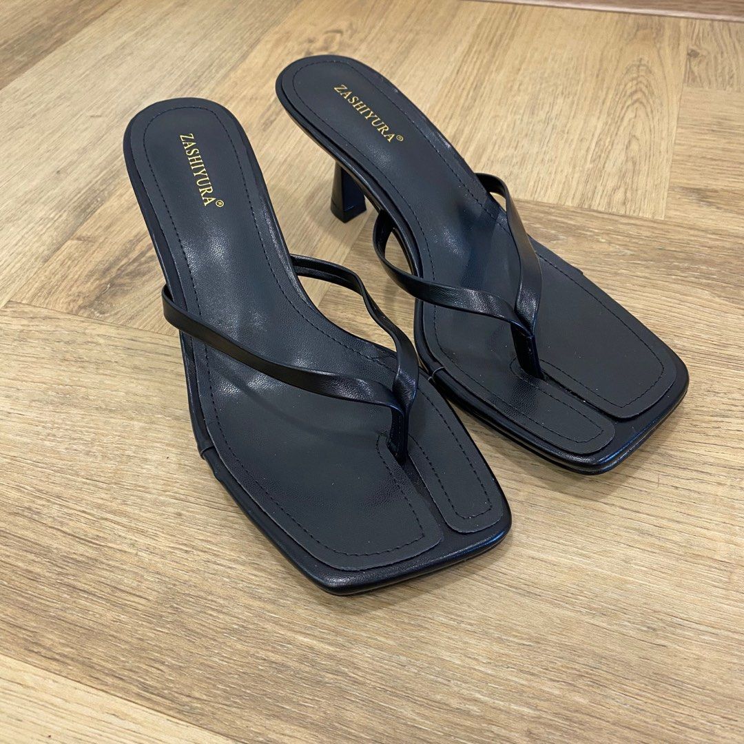 Simple hotsell brand sandals