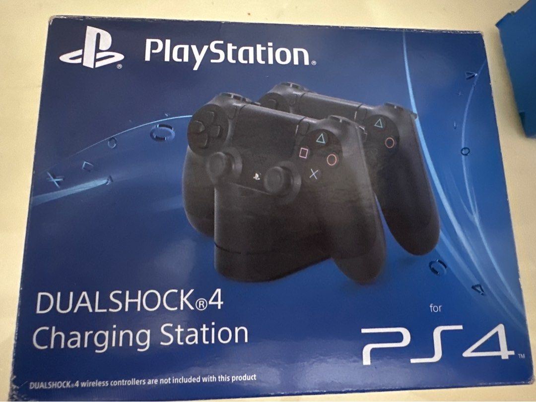 Bundle Set of PS4 Original Sony Accessories