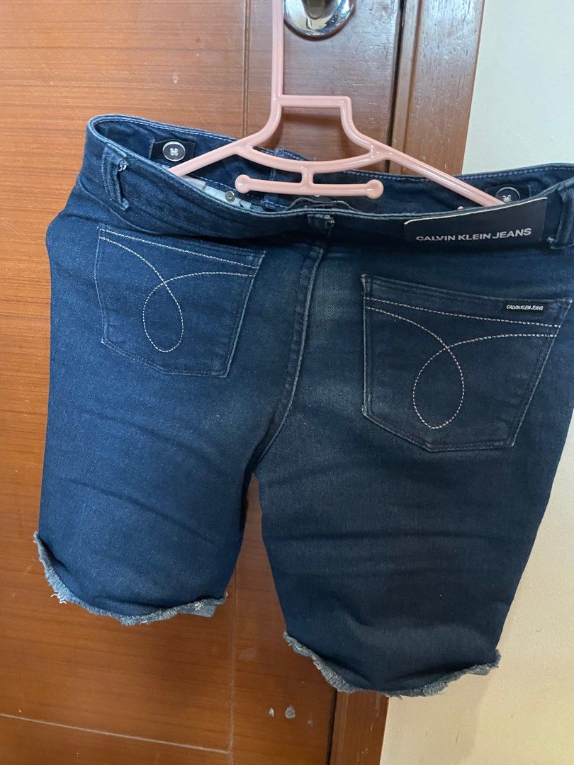 Calvin Klein Mid rise Skinny Denim Jean Shorts Cute Aesthetic