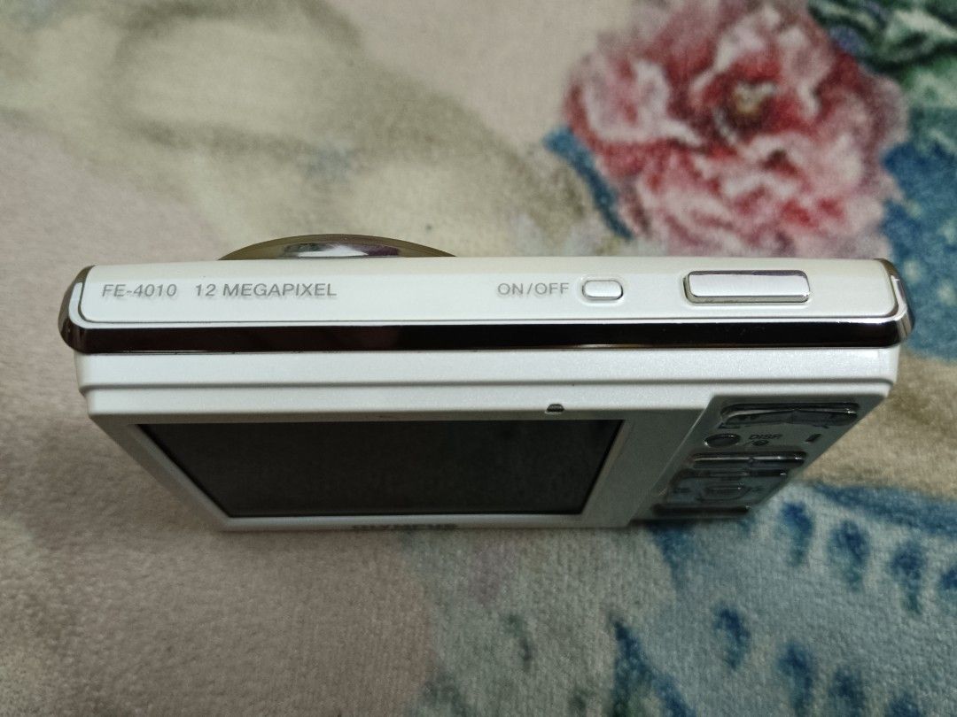 CAMERA VINTAGE OLYMPUS FE4010, Photography, Cameras on Carousell