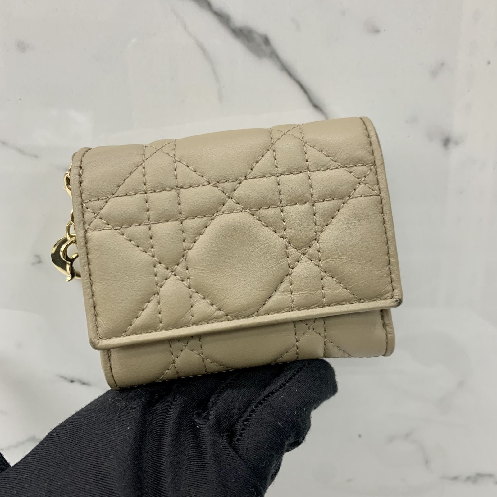 CHRISTIAN DIOR LADY DIOR CANNAGE MEDIUM LAMBSKIN WALLET 237040563 WE Luxury Bags Wallets on Carousell